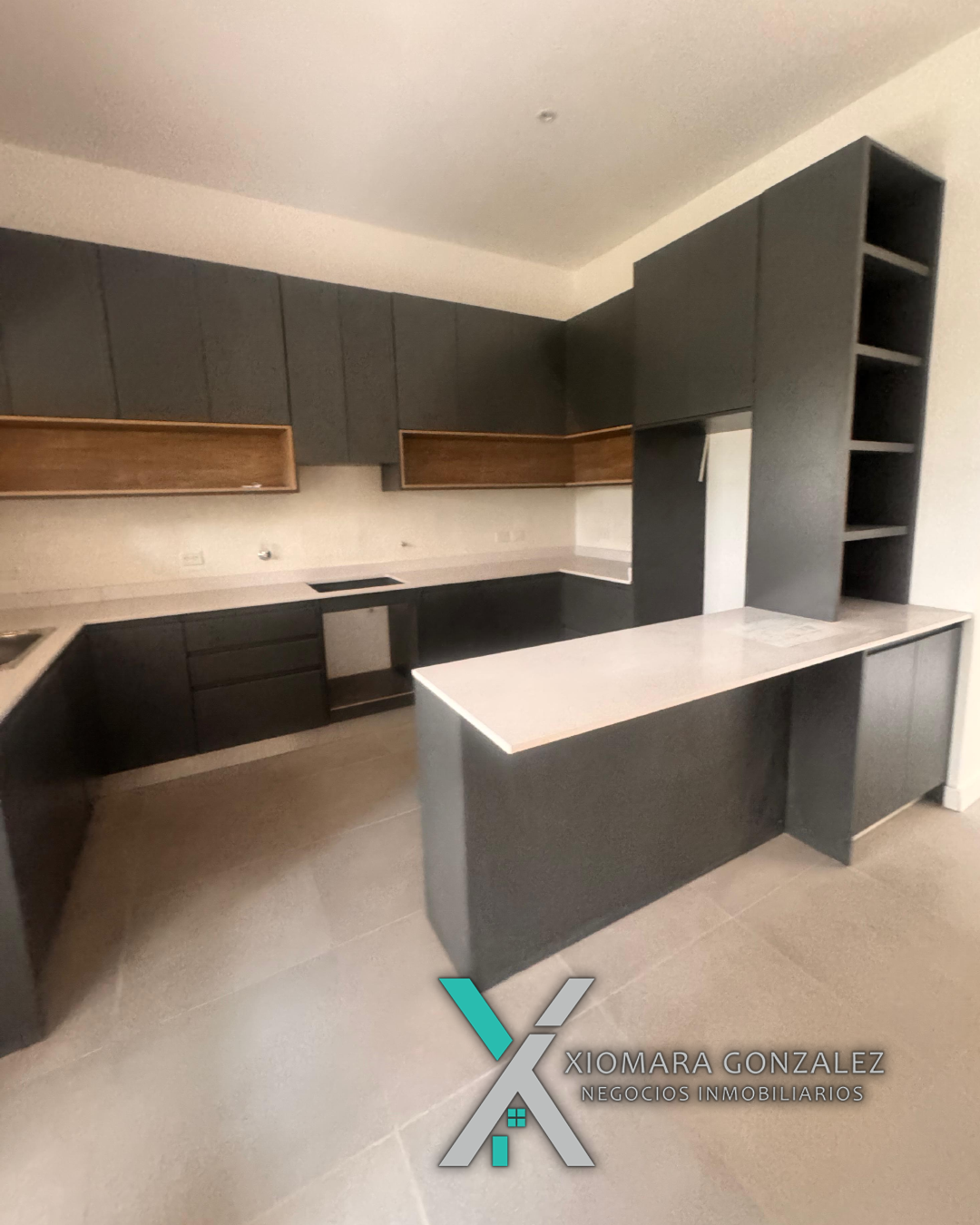 SE VENDE CASA - Image 2