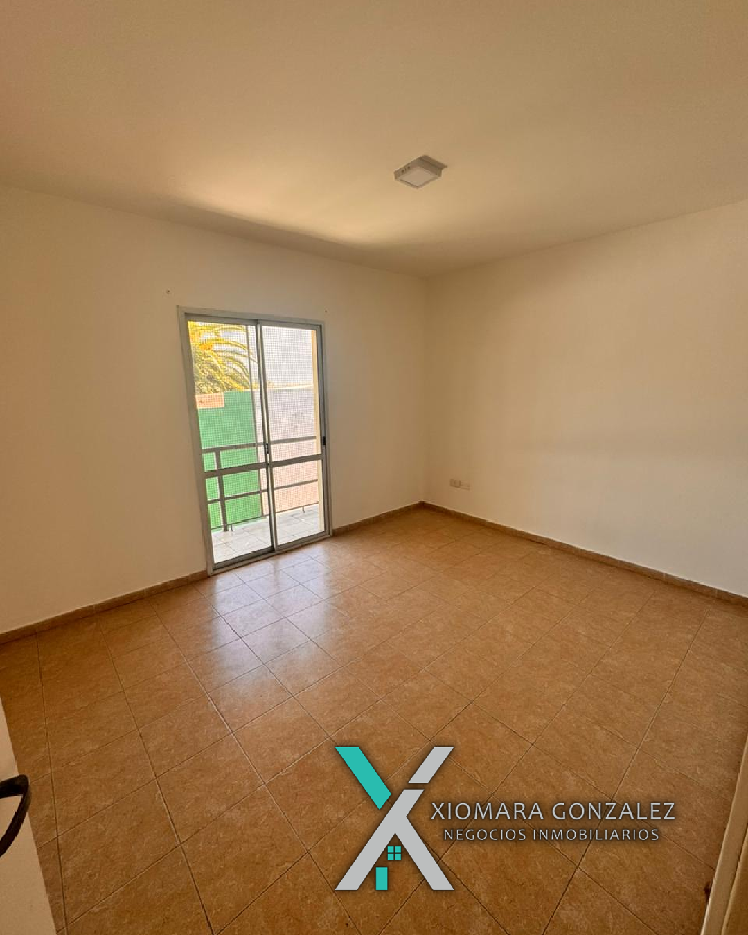 DEPARTAMENTO CÉNTRICO EN VENTA – 2 AMBIENTES - Image 2