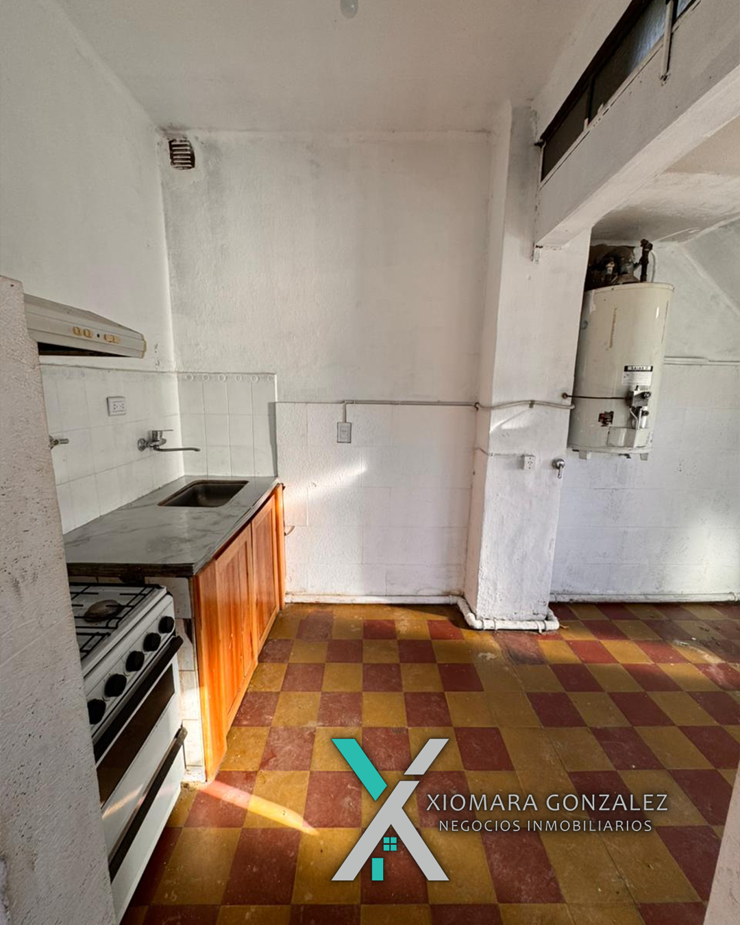 CASA EN ALQUILER – PARA USO PROFESIONAL - Image 2